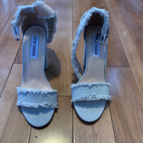 Steve Madden Jean heels never worn. - Picture 2 of 4